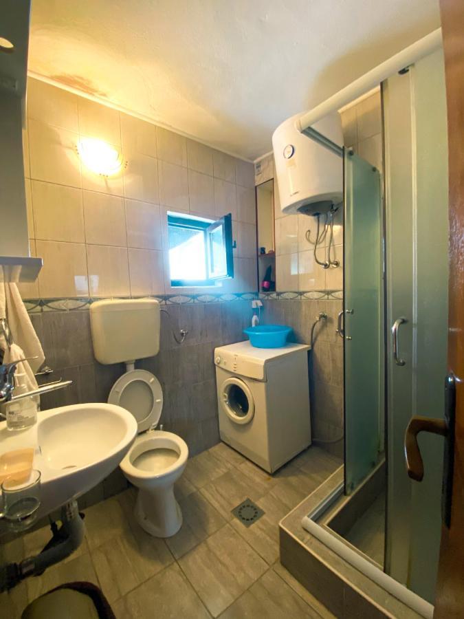 Apartments Marijana Тиват Екстер'єр фото