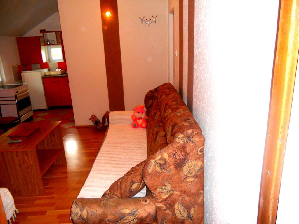 Apartments Marijana Тиват Екстер'єр фото